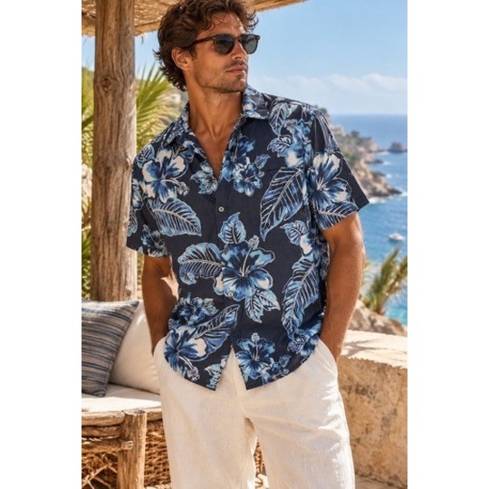 Tommy Bahama The Bahama Coast Mens Medium Blue Floral Hibiscus Button Down Shirt